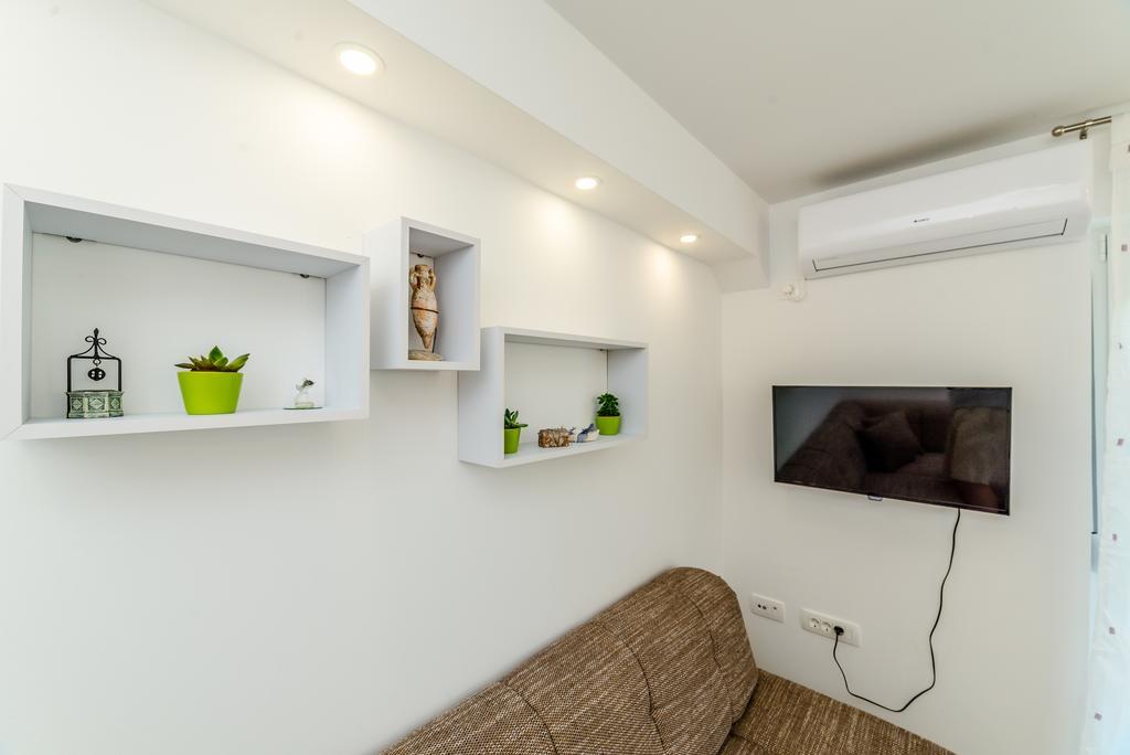 Apartment Robinson Podvrsje Экстерьер фото