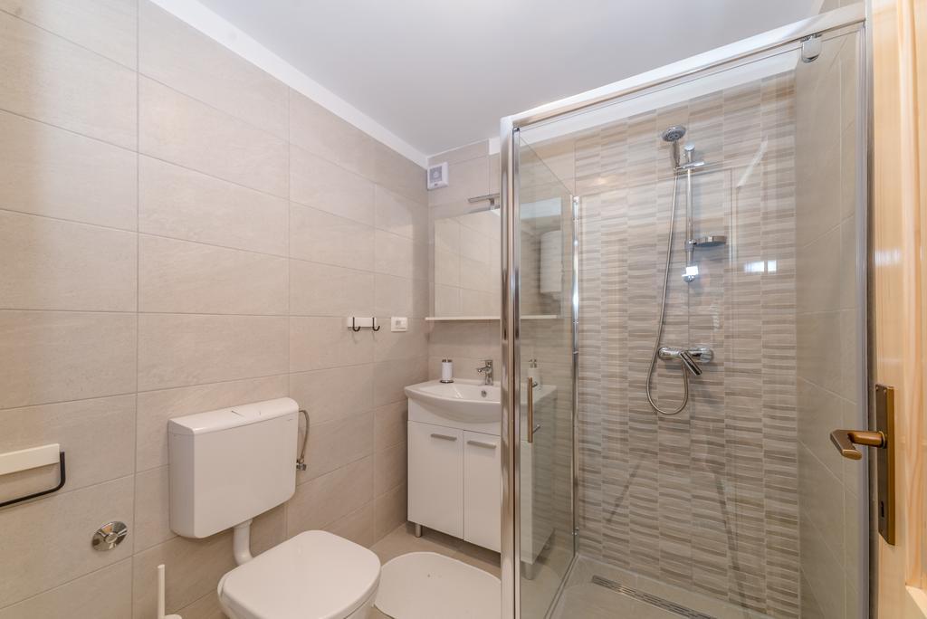 Apartment Robinson Podvrsje Экстерьер фото